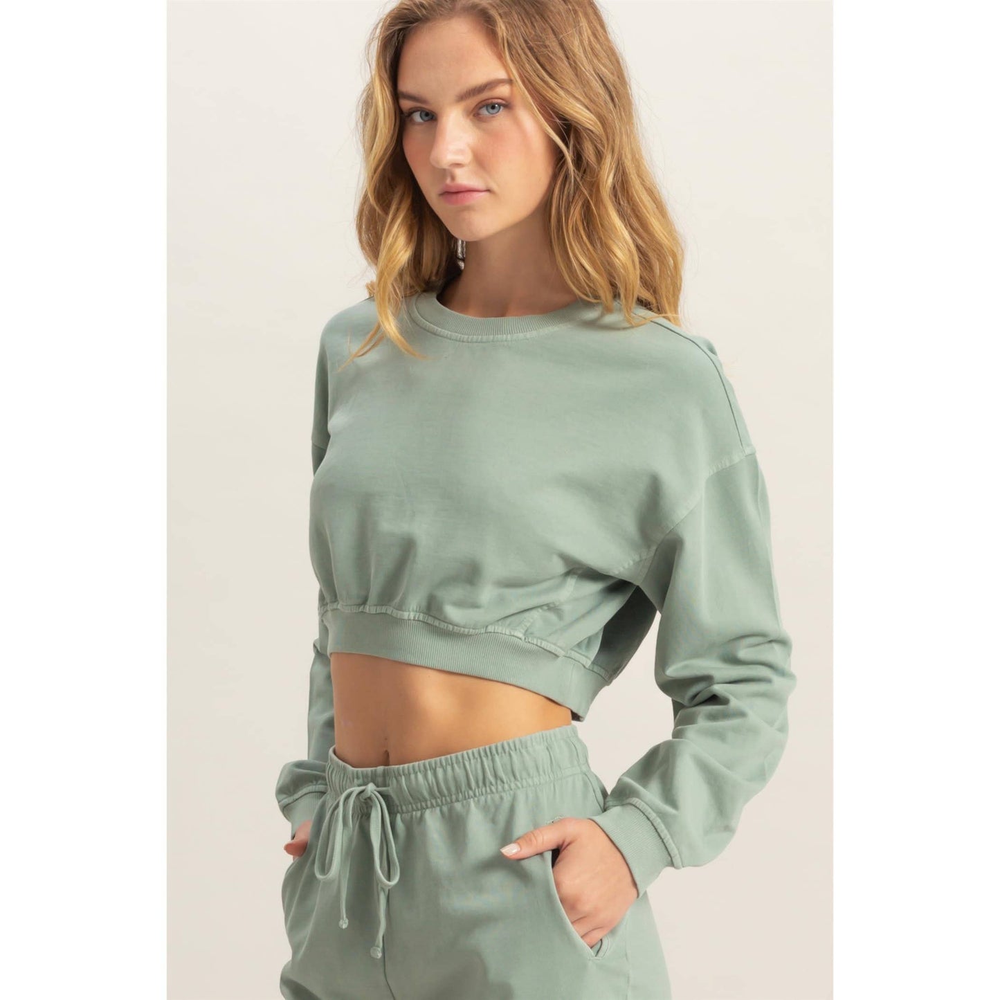 Crew Neck Long Sleeve Crop Sweatshirt: DUSTY INDIGO / S-M-L(2-2-2)