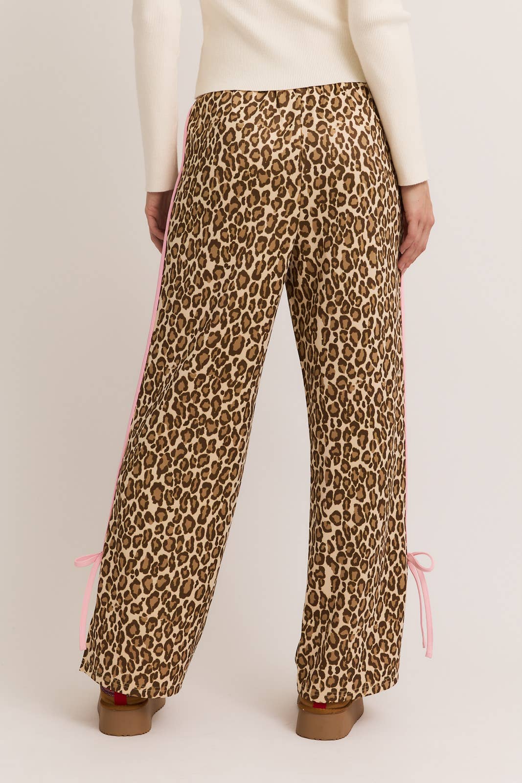 BOW DETAIL TRACK PANTS: TAUPE ANIMAL / M