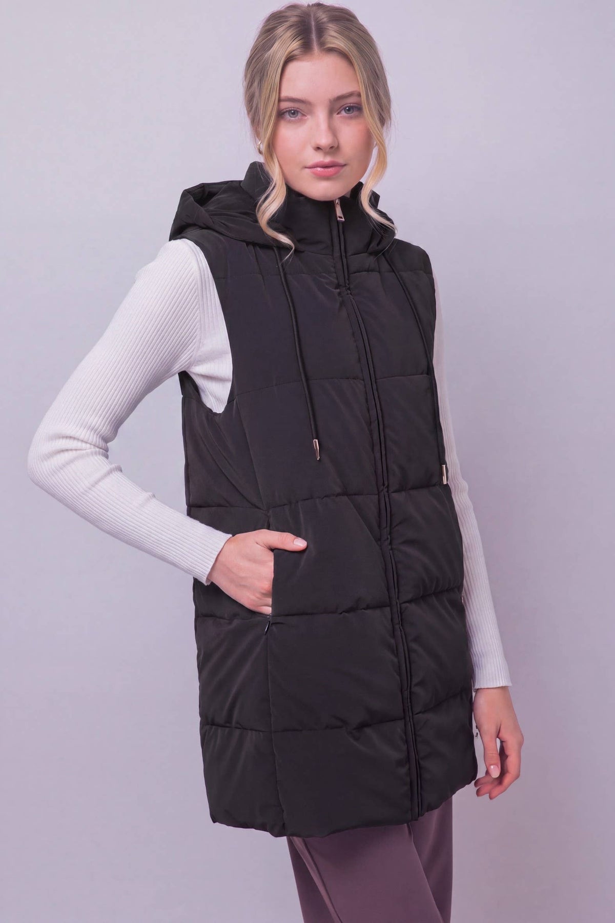 Long Hooded Puffer Vest: BLACK / 2-2-2(S-M-L)
