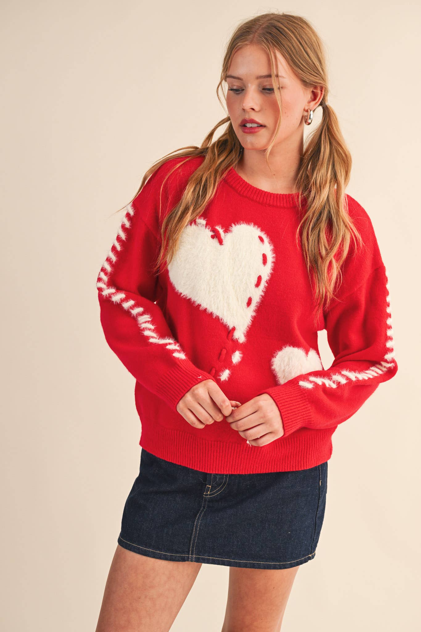 FUZZY HEART KNIT SWEATER WITH WHIP STITCH MSW10990: Red / M