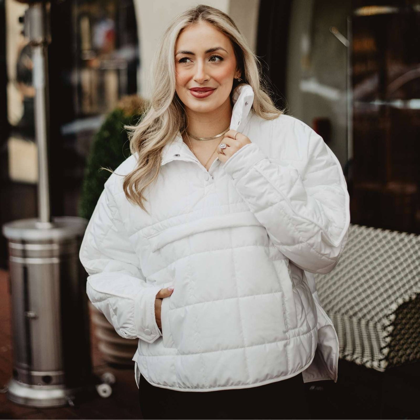 White Puffer Wholesale Pullover Jacket: White / M