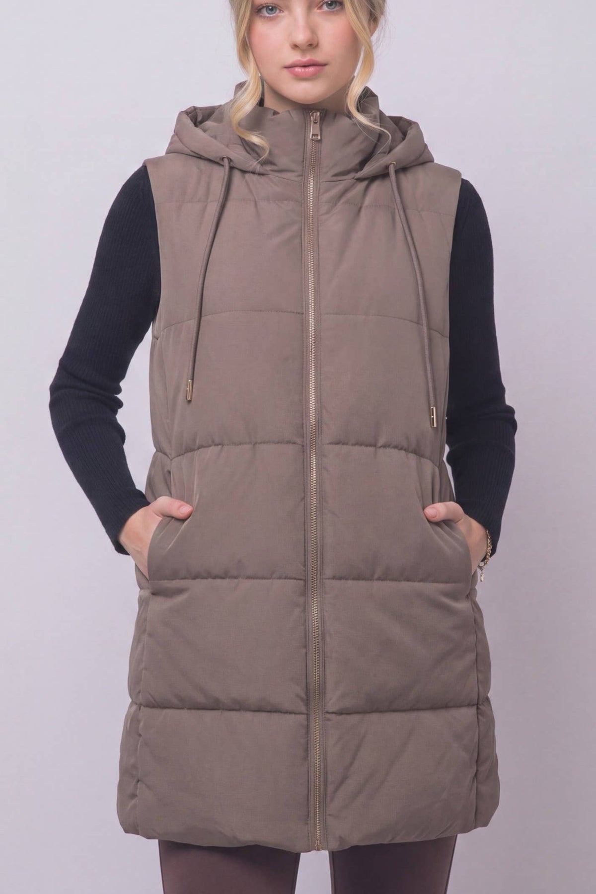 Long Hooded Puffer Vest: BLACK / 2-2-2(S-M-L)