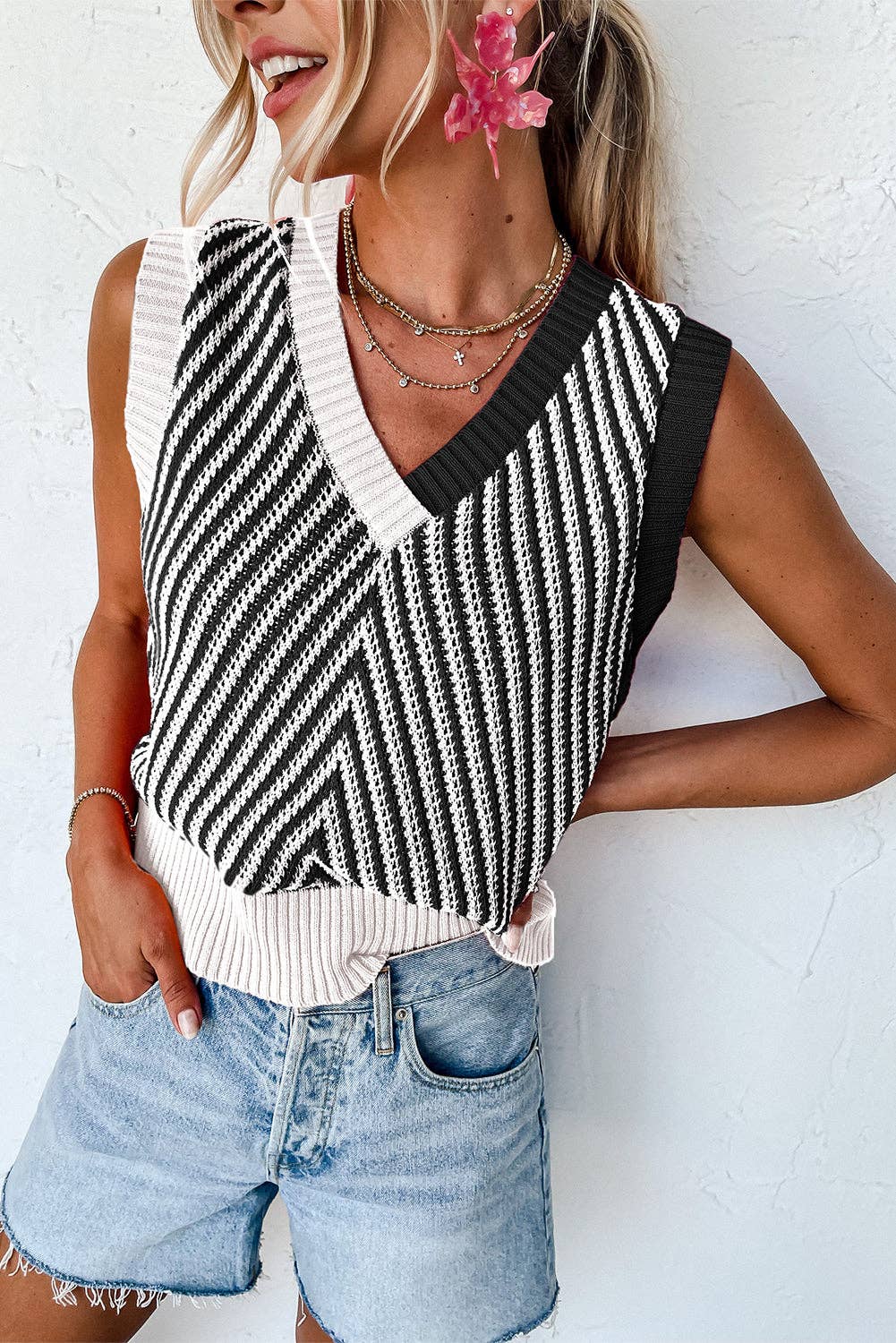 Strawberry Pink Contrast Chevron Knit V Neck Sweater Vest: Strawberry Pink / 100%Viscose / L