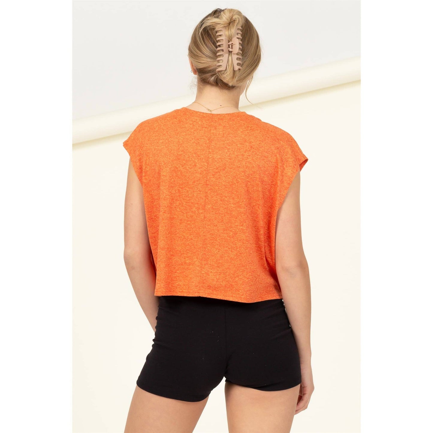 Crew Neck Cropped Top: KHAKI / S-M-L(2-2-2)