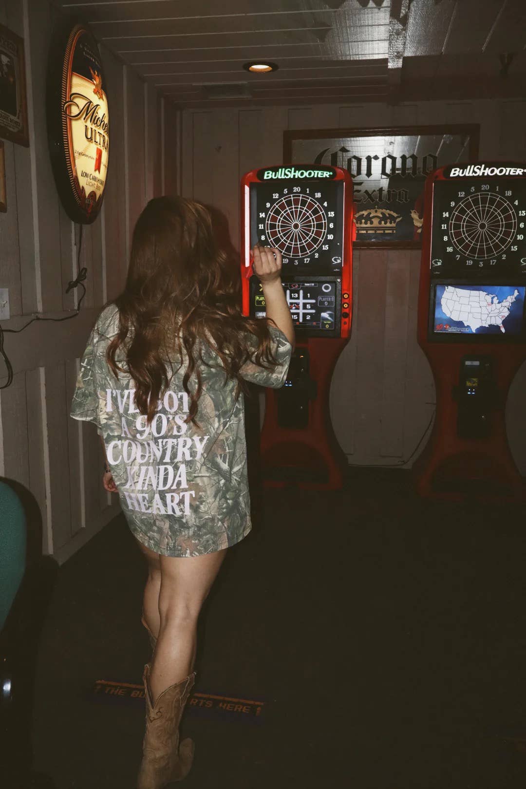 90's Country Kinda Heart Camo Tee: M