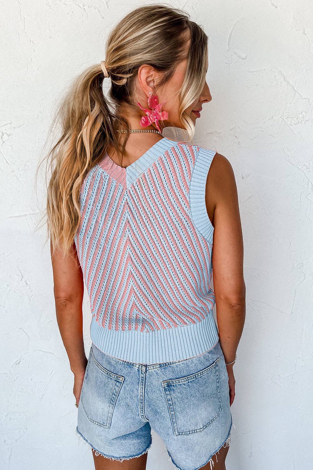 Strawberry Pink Contrast Chevron Knit V Neck Sweater Vest: Strawberry Pink / 100%Viscose / XL
