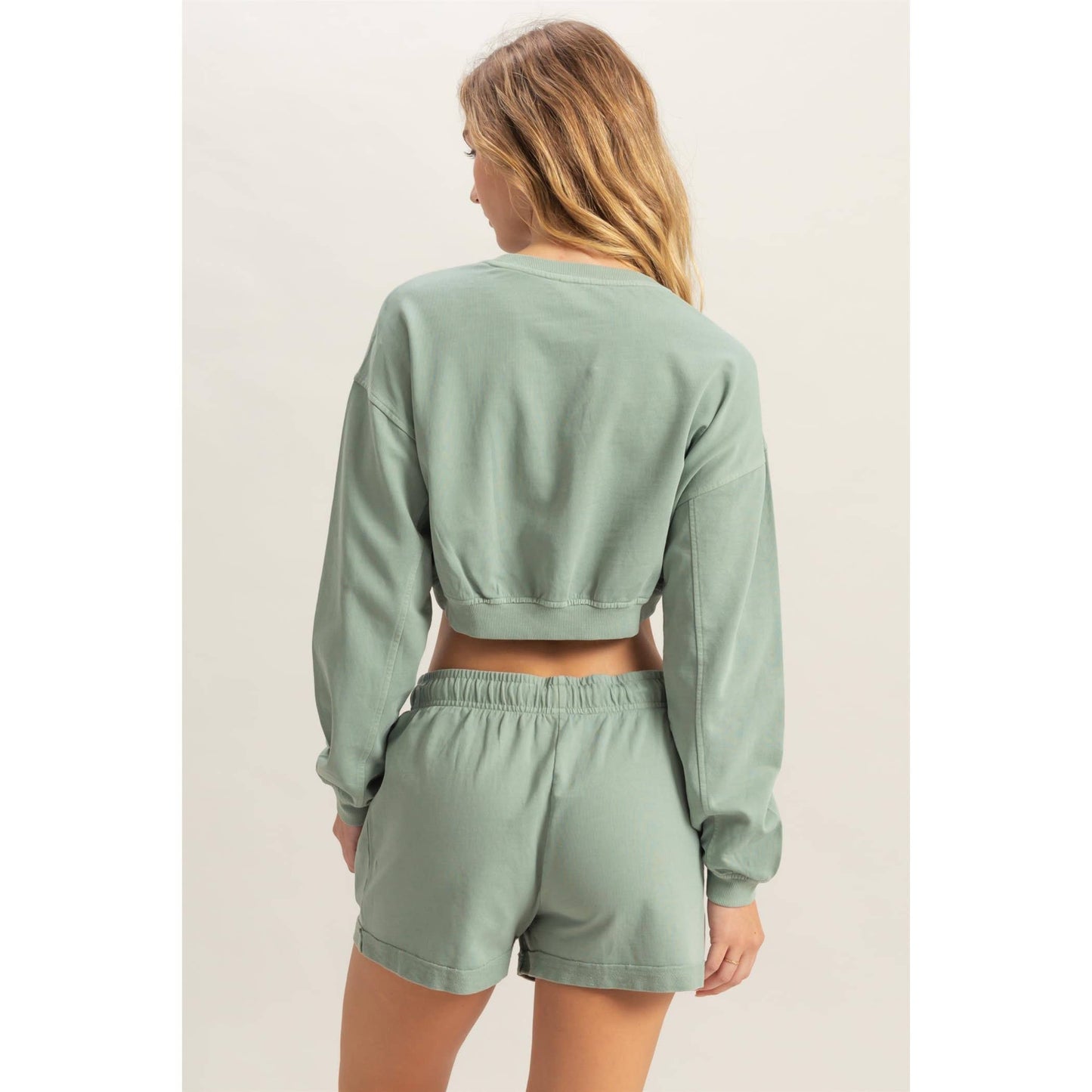 Crew Neck Long Sleeve Crop Sweatshirt: WISTERIA / S-M-L(2-2-2)