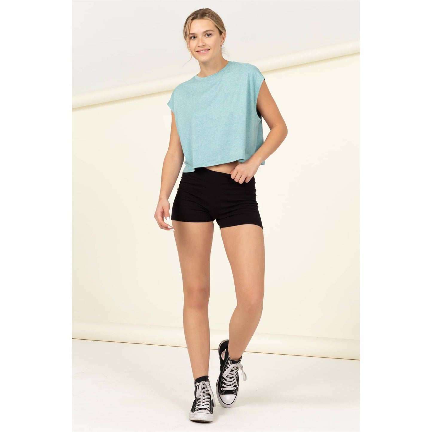 Crew Neck Cropped Top: KHAKI / S-M-L(2-2-2)