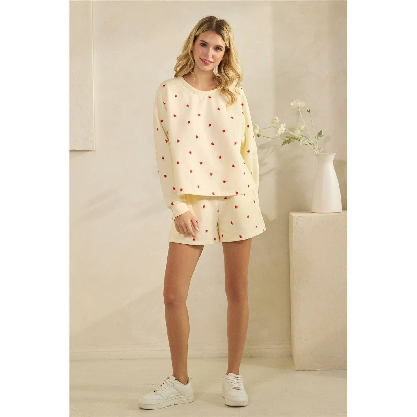 Printed Lounge Shorts: H. Grey/Red Heart / L
