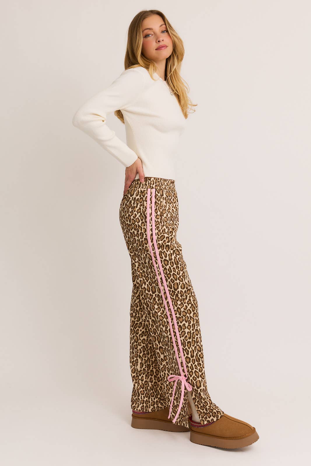 BOW DETAIL TRACK PANTS: TAUPE ANIMAL / S