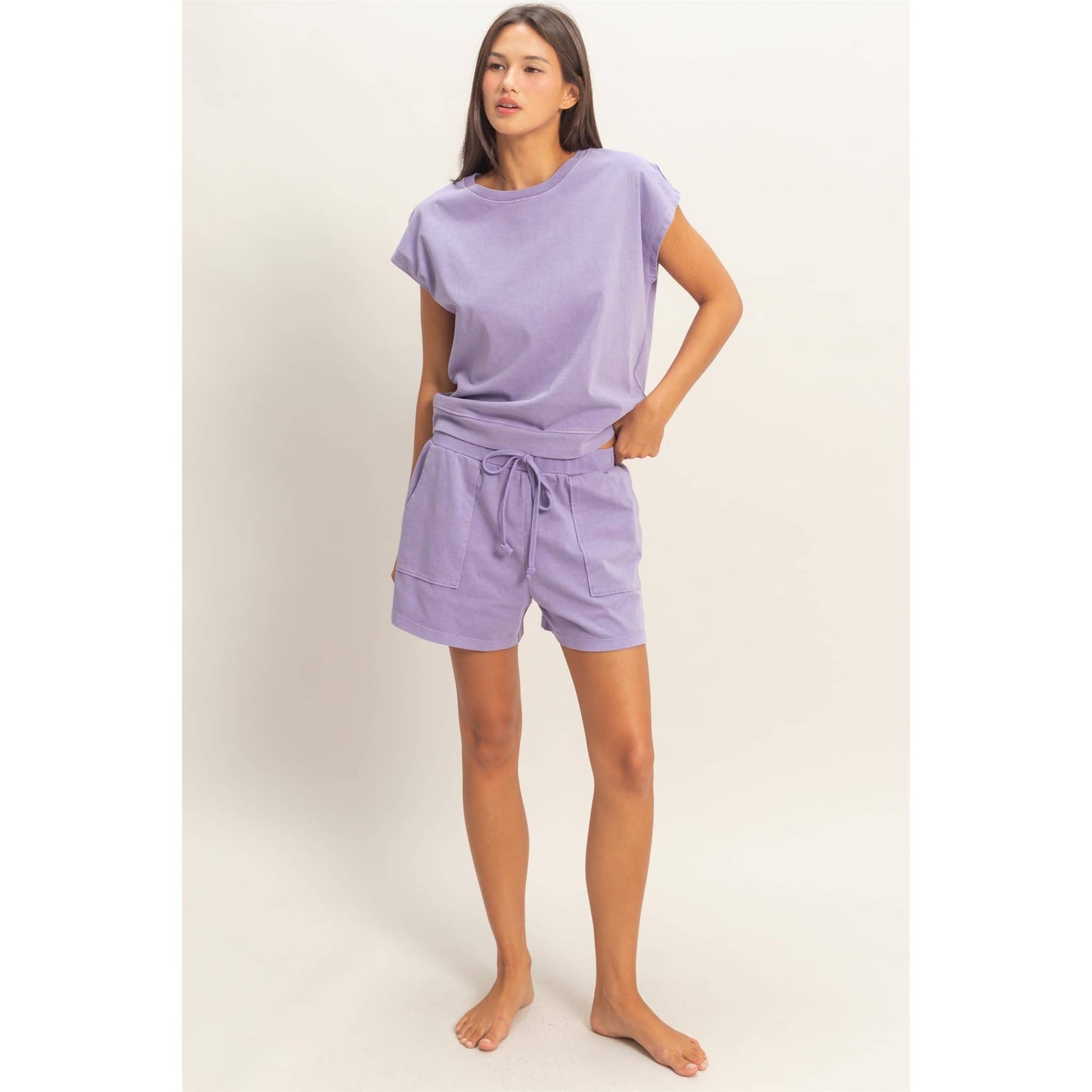 Sleeveless Crew Neck Top and Shorts Set: BLACK / S-M-L(2-2-2)