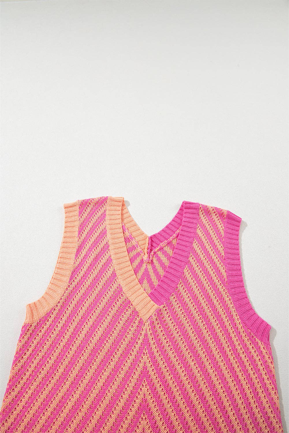 Strawberry Pink Contrast Chevron Knit V Neck Sweater Vest: Strawberry Pink / 100%Viscose / L
