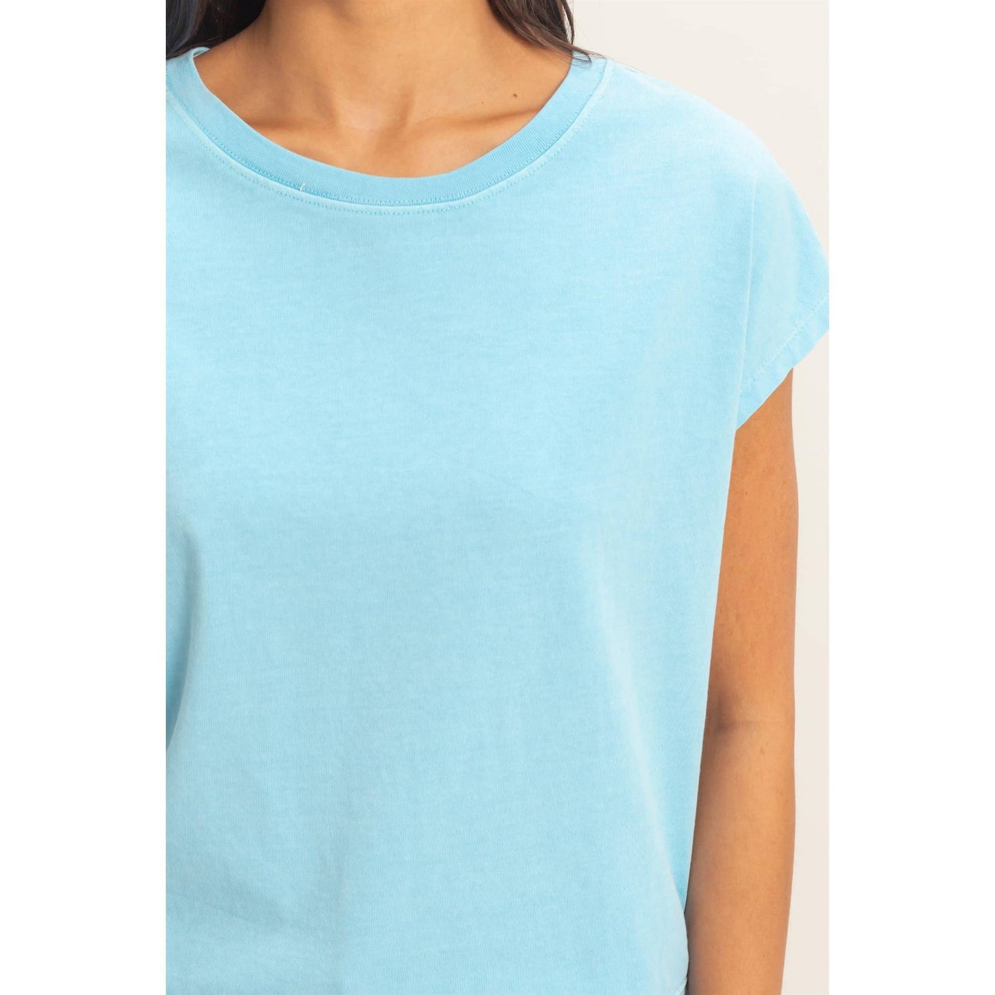 Sleeveless Crew Neck Top and Shorts Set: BLACK / S-M-L(2-2-2)