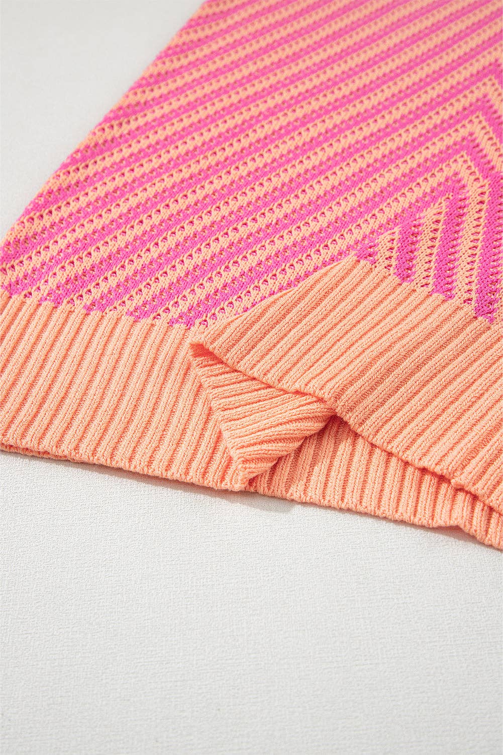 Strawberry Pink Contrast Chevron Knit V Neck Sweater Vest: Strawberry Pink / 100%Viscose / L